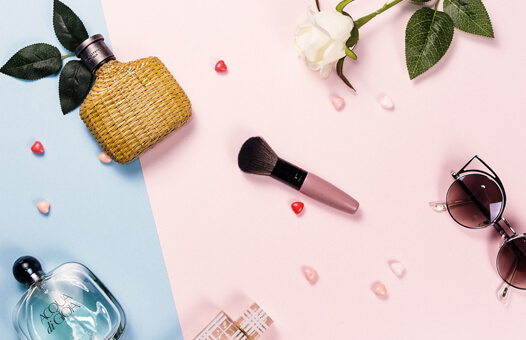 珀莱雅社群营销